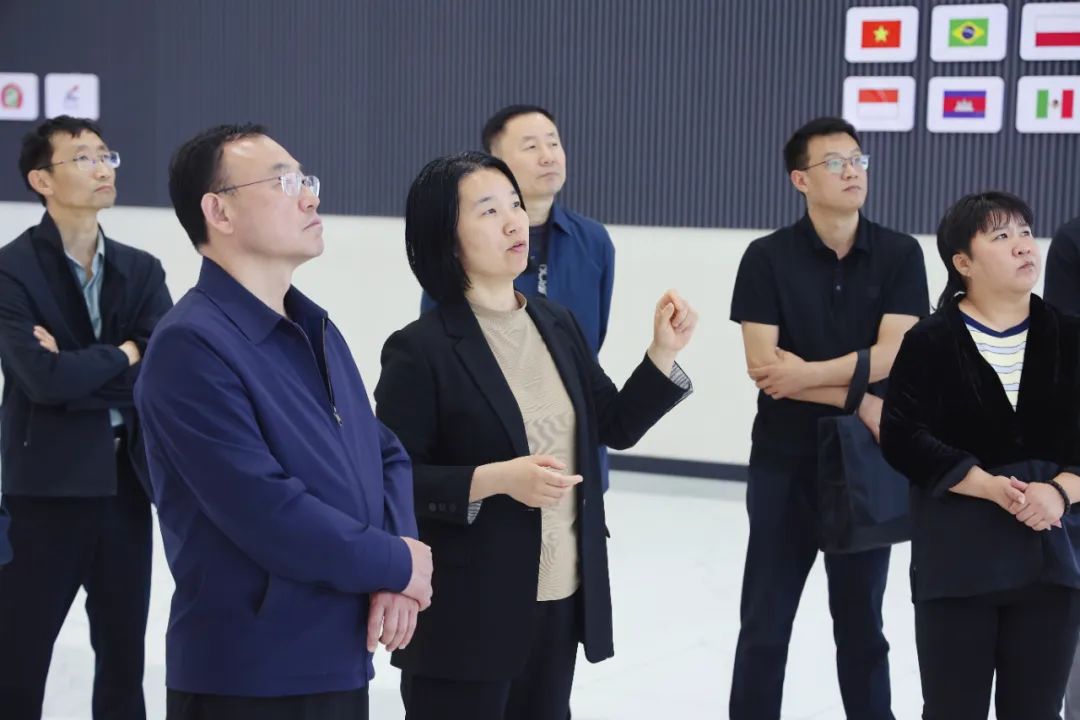 河北省科學(xué)技術(shù)協(xié)會?領(lǐng)導(dǎo)一行赴唐山神州機械集團(tuán)調(diào)研指導(dǎo)工作